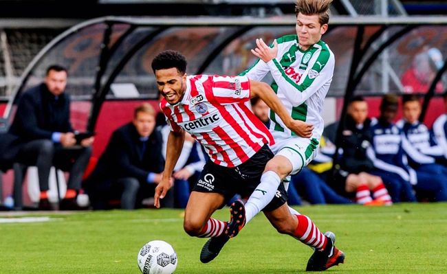 名的后卫来 名的后卫来